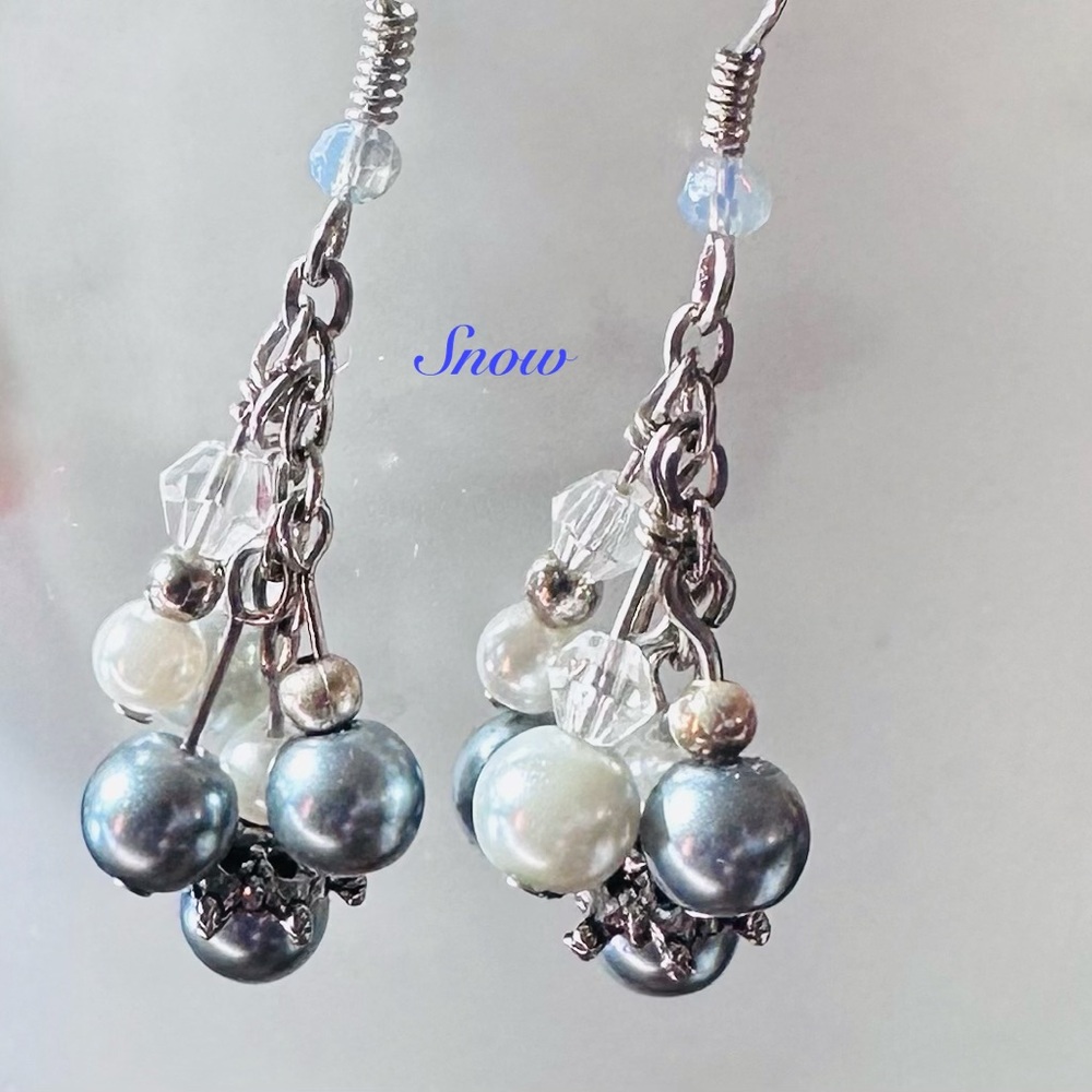 Snow ❄️ Sparkle Earrings